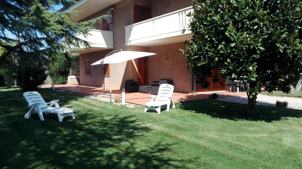 Apartament Country House Bike Friendly Famiglia Belleggia Porto SantʼElpidio Zewnętrze zdjęcie